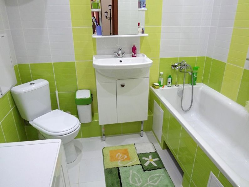 Conception d'une petite salle de bain aux couleurs vertes