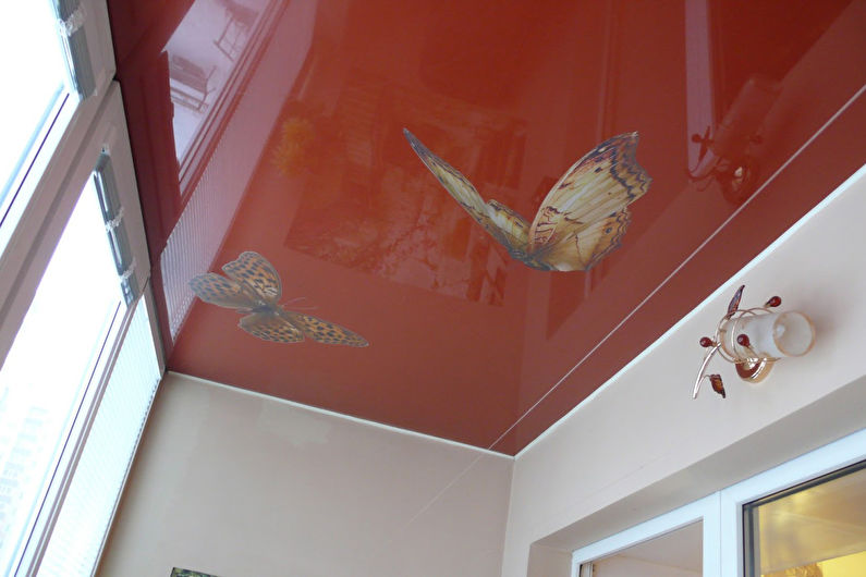 Conception de balcon / loggia - Finition de plafond
