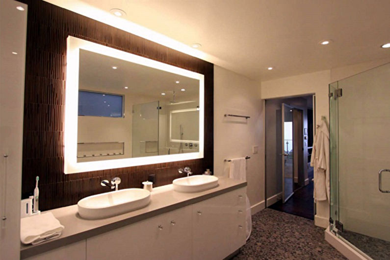Spogulis vannas istabā - formas un izmēri