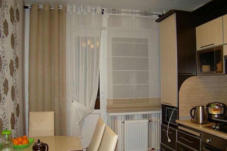 Types de rideaux de cuisine - Rideaux en tissu sur oeillets
