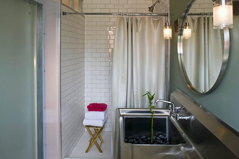 Vannas istabas interjera dizains bēniņu stilā - foto